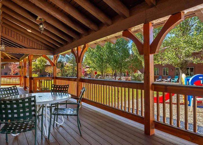 Juniper-boardwalk By Roundhouse And Apartment Indian Pine